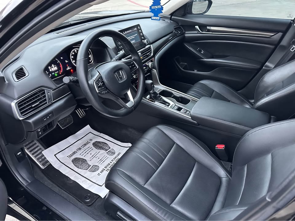
								2022 Honda Accord Sport SE full									