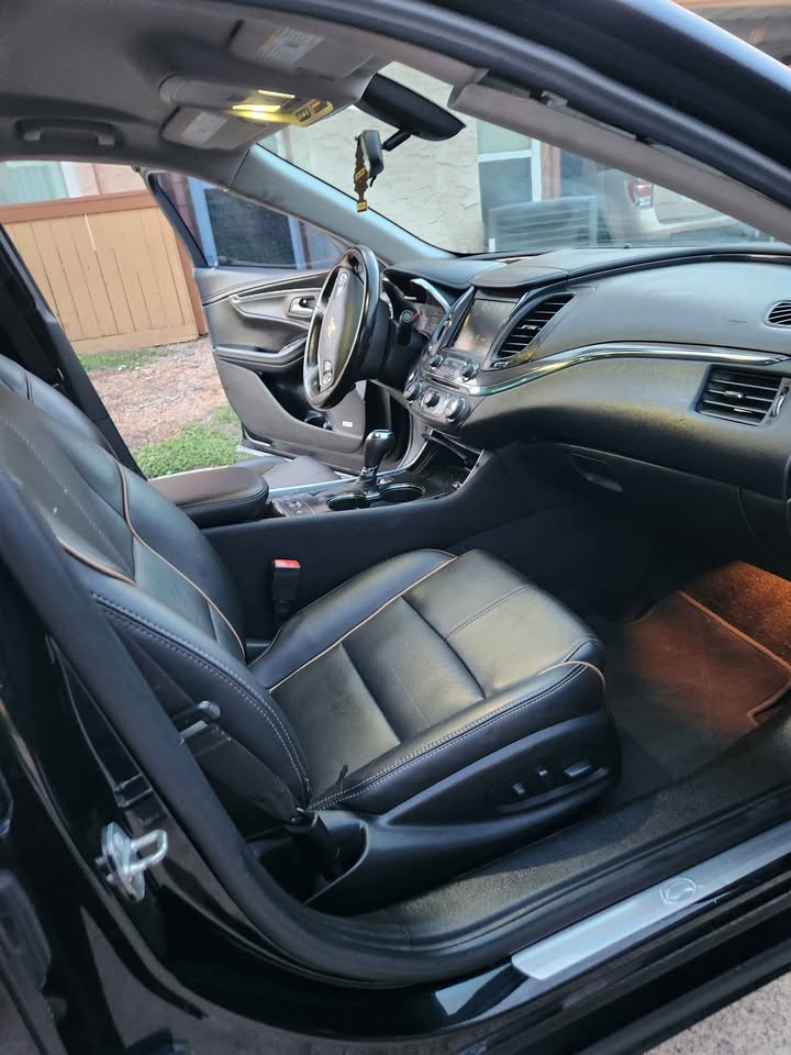 
								2020 Chevrolet Impala Premier Sedan 4D full									